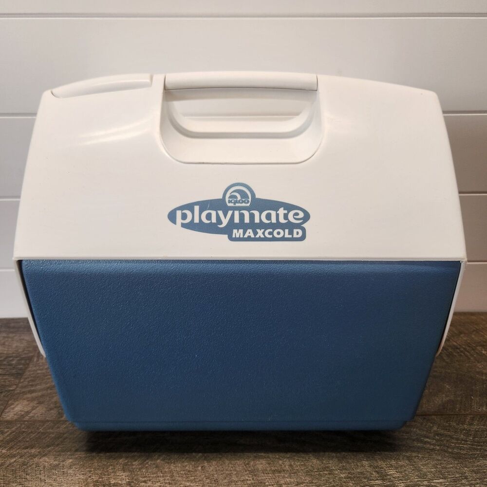Playmate Igloo Maxcold Vintage Cooler Blue Near Mint Condition